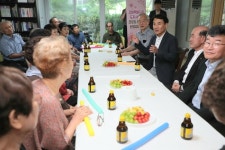 김진태 지사 “스마트 경로당, 지속적으로 확대”