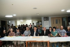 김진태 지사 “스마트 경로당, 지속적으로 확대”