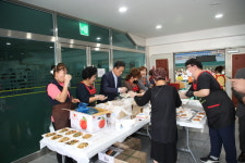 신영재 홍천군수, 제9회 ‘나눔과 섬김’ 어르신 초청 경로잔치 참석
