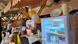 “이천의 ‘프랑스 로컬 푸드마켓’”…시몬스, ‘파머스 마켓 WITH 이천쌀문화축제’ 가봤더니 [SS현장]