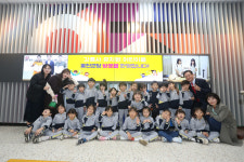 신영재 홍천군수, 강룡사 유치원 원아들과 따듯한 만남