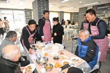 평창공공실버복지회관, 프로그램 발표회 및 송년잔치
