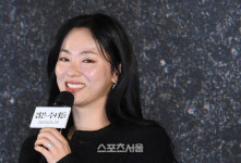 [포토]전여빈, ‘검은 수녀들’ 기대해 주세요!