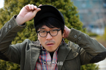 영화 ‘고백’ 개봉 앞둔 양익준, 후배 폭행 혐의로 경찰에 고소 당해