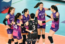 [포토]득점의 기쁨을 나누는 흥국생명