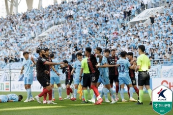 충돌 또 충돌! ‘정승원 더비’ 승자는 또 FC서울…‘둑스 데뷔골+결승포’ 8경기만 승전고 [K리그1]