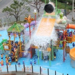 삼대(三代)가 즐기는 온천과 물놀이의 조합…떠오르는 힐링 스팟 금호화순스파리조트