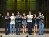 연극 ‘셰익스피어 인 러브’, 영화보다 실감 나는 무대 완성 [SS현장]