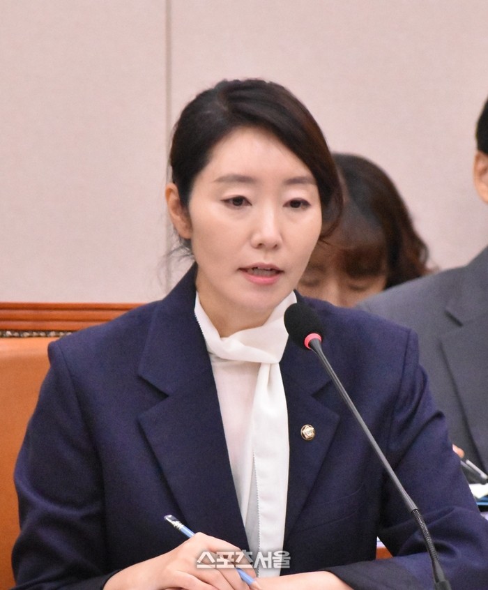 유시민, 강선우 보좌진 갑질 논란에 거짓 폭로
