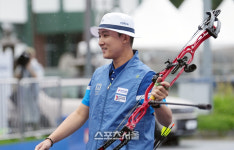 [포토]컴파운드 결승전 치르는 김종호