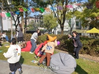 [원주시이야기(68)]박경리문학공원, 어린이 마술쇼