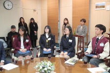 춘천인재육성장학재단, 장학금 1억 6,000만원 전달