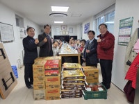 속초 금강새마을금고, 장사경로당과 장사새마을경로당에 340만 원 상당 후원물품 기탁