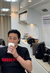 소지섭, ‘김부장’ 앞두고 장발 스타일 눈길… 대기실에서 여유로운 시간[SNS]