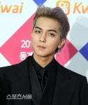 ‘102일 무단결근이 핵심’…송민호 ‘재복무’ 호소에도 징역 구형한 이유