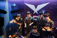 T1·젠지, 4년 연속 동반 진출?→한화생명·KT 등 막아선다…불꽃 튀는 ‘MSI 최종전’ 시작된다
