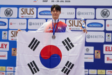 사격 홍수현, 항저우 월드컵 10m 공기권총 男개인전 ‘銀’…혼성단체 이어 개인전도 메달