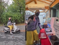 “수십억 사기 피해” 김현중, 깜짝 근황…스쿠터 타고 라면 먹어