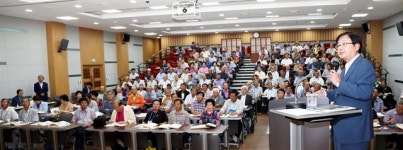 안동시 노인지도자 양성에 팔 걷었다