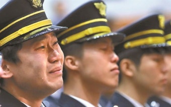 강릉 순직 소방관 영원히 잠들다… “당신들이 진정한 영웅”