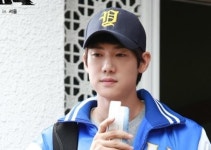 유연석, 시구 등장에 칠봉이 떴다