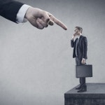 평소 연차 눈치주다, 연말돼 “다 써라” 독촉