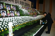 슬픔에 빠진 밀양 “울고만 있을 수는 없다”
