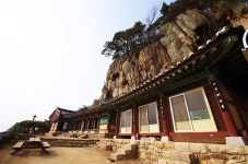 몸풀기 시동… 봄 기운 오르는 3월의 걷기여행길