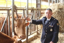 3개월 질질 끈 사건, 2시간 만에 해결한 소 박사 경찰