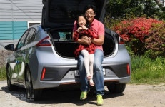 전기차 ‘퍼스트 펭귄’들의 사랑과 전쟁