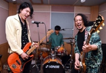 “무기력한 청춘들 위한 희망, 록 음악에 담았어요”