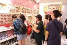 롯데백화점, ‘카페 낢x진’ 팝업매장 열었다