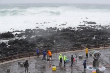 [사진] “파도 높이가…” 태풍 영향권 든 제주
