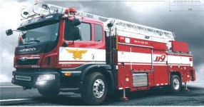 세계 첨단 소방장비 한 자리에