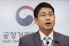 압구정 ‘투명치과’ 피해자 남은 신용카드 할부금 안 내도 된다