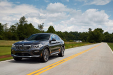 [리뷰] BMW 고유의 감성을 강조한 SAC, BMW X4