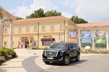 [파주시승여행] 캐딜락 에스컬레이드, 감미로운 정원 퍼스트가든을 가다