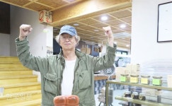 코미디 메카 청도 만든 전유성, 결국 이삿짐 싼다