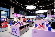 화장품 유통의 새로운 전환기 찾아왔다