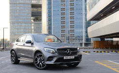 [시승기] 완벽하지 않아도 매력적인 카드, 메르세데스-AMG GLC 43 4Matic 쿠페