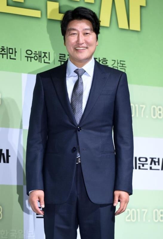 배우 허동원, 부친상 속 빈소 지키며 슬픔에 잠겨 발인 예정, 추모와 위로 속 팬들의 마음 함께해줘
