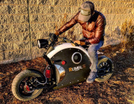 럼블 모터스, 독특한 디자인의 럼블 공개