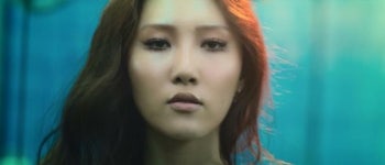 마마무 화사X휘인, 윈드 플라워 티저 영상 공개…’곱창’ 언니의 색다른 카리스마