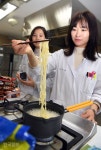 [생생과학] 라면, 치킨과 튀김 방식 달라… 국수보다 저칼로리