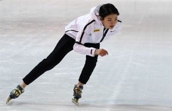 김지유ㆍ김건우, 쇼트트랙 월드컵 1,500m 금메달…심석희 결승 진출 좌절