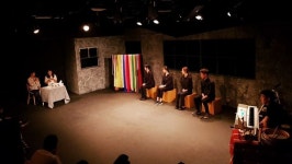 당신의 이야기가 무대에 오른다… 이것은 연극인가 치료인가