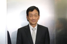 진영, 용산공원 인근 26억대 분양권 받고 홍보 ‘이해충돌 논란’