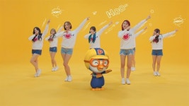 [영상] 모모랜드와 뽀통령 콜라보… K동요 붐을 정조준