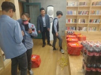 제주도 한 중학교에 피자 125판이 배달된 사연은?