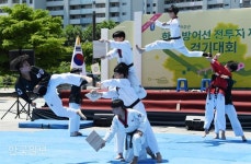 한국일보 거북이 마라톤 ‘한강방어선 전투지 재현 걷기대회’